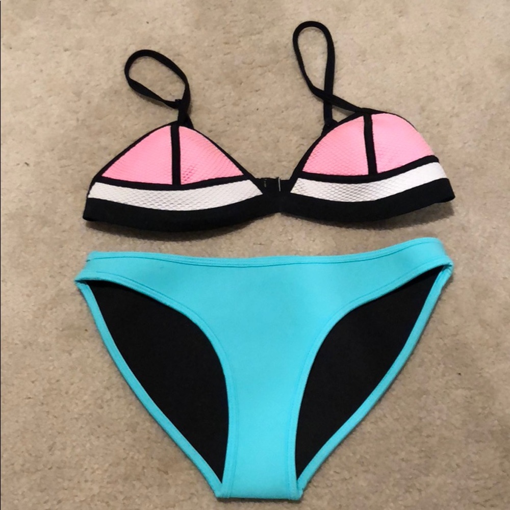 Bra Society triangl bathing suit